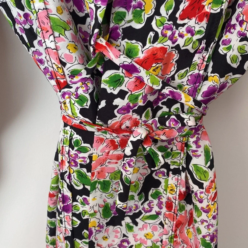 VICTORIA’S SECRET Vintage Multicolor Floral Robe - Picture 6 of 8
